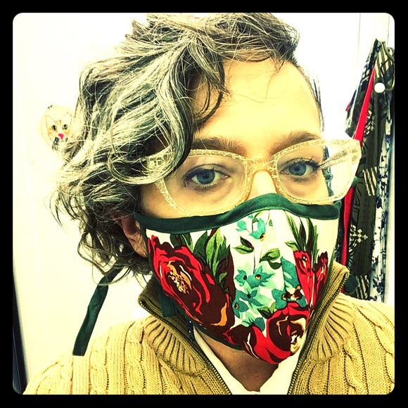 Meet your Posher, Nikki - Picture 1 of 1